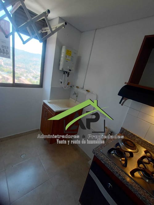 Apartamento de 3 alcobas en arriendo en La Ferreira, La Estrella, 70 m² · foto 3 de 20