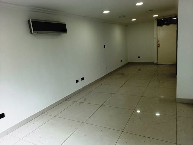 Consultorio en venta en Santa Monica, Cali, 28 m² · foto 5 de 13