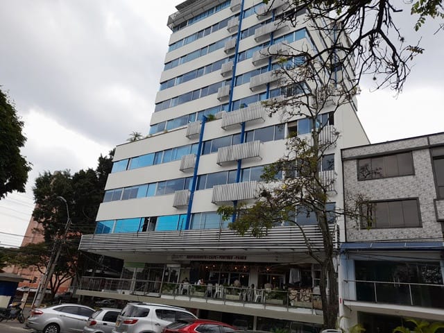 Consultorio en venta en Santa Monica, Cali, 28 m² · foto 7 de 13
