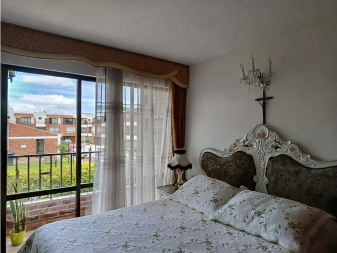 Casa de 3 alcobas en venta en Cota, 159 m² · foto 13 de 22