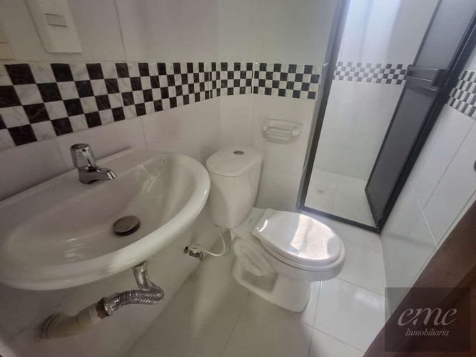 Apartamento de 2 alcobas en arriendo en San Miguel, Medellín, 58 m² · foto 7 de 11
