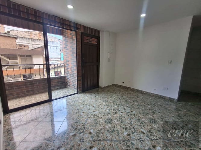 Apartamento de 2 alcobas en arriendo en San Miguel, Medellín, 58 m² · foto 8 de 11