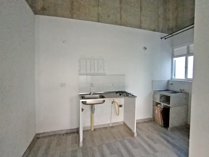 Apartamento de 2 alcobas en venta en El Carmelo, Candelaria, 45 m² · foto 8 de 14