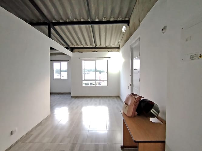Apartamento de 2 alcobas en venta en El Carmelo, Candelaria, 45 m² · foto 9 de 14