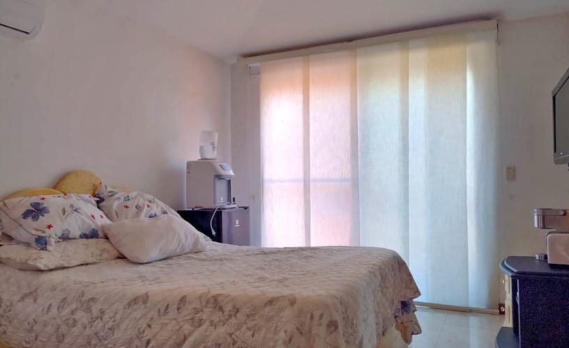 Casa de 4 alcobas en venta en El Castillo, Jamundí, 448 m² · foto 14 de 24