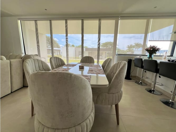 Casa de 4 alcobas en venta en Cerritos, Pereira, 217 m² · foto 8 de 9