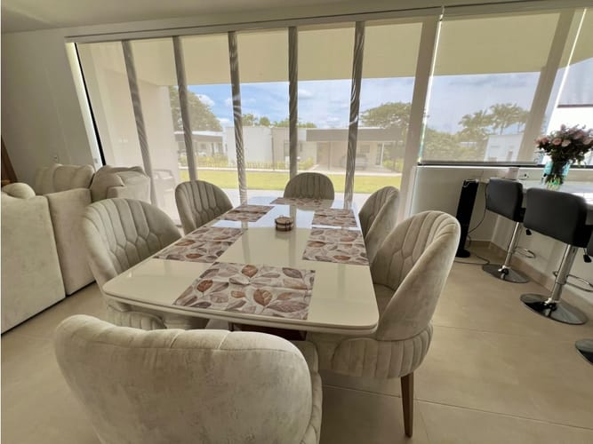 Casa de 4 alcobas en venta en Cerritos, Pereira, 217 m² · foto 9 de 9
