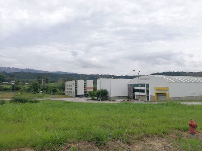Bodega en venta en Cañaveral, Floridablanca, 950 m² · foto 5 de 24