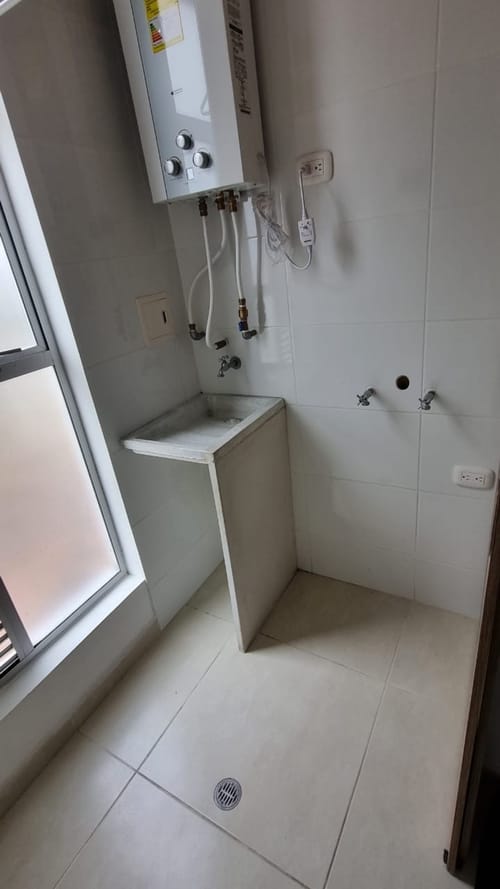 Apartamento de 2 alcobas en venta en Baja Suiza, Manizales, 42 m² · foto 9 de 9
