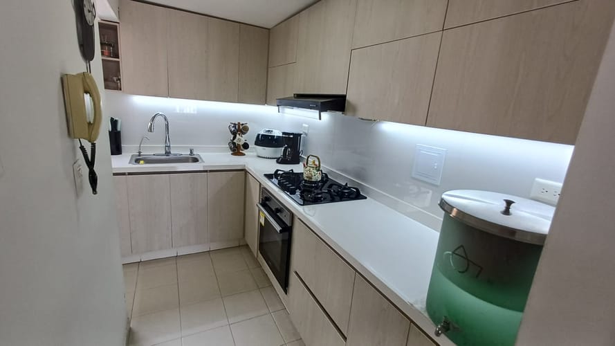 Apartamento de 3 alcobas en venta en Cañaveral, Floridablanca, 150 m² · foto 4 de 23