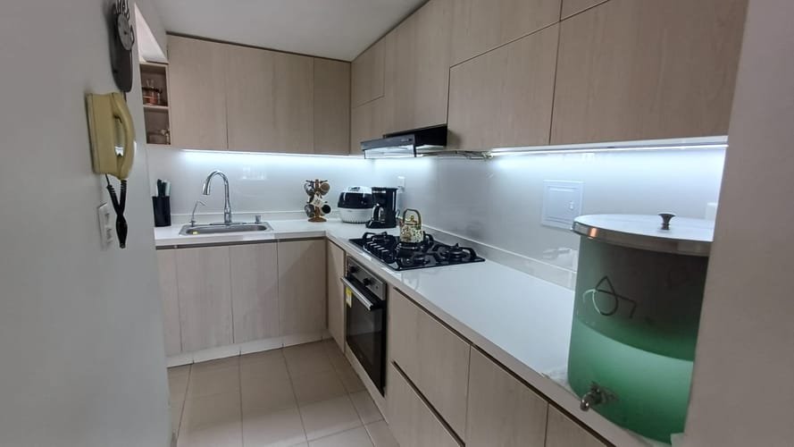 Apartamento de 3 alcobas en venta en Cañaveral, Floridablanca, 150 m² · foto 5 de 23