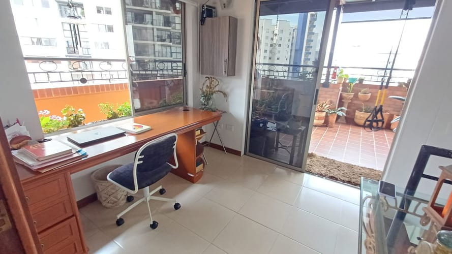 Apartamento de 3 alcobas en venta en Cañaveral, Floridablanca, 150 m² · foto 8 de 23