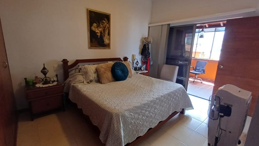 Apartamento de 3 alcobas en venta en Cañaveral, Floridablanca, 150 m² · foto 13 de 23