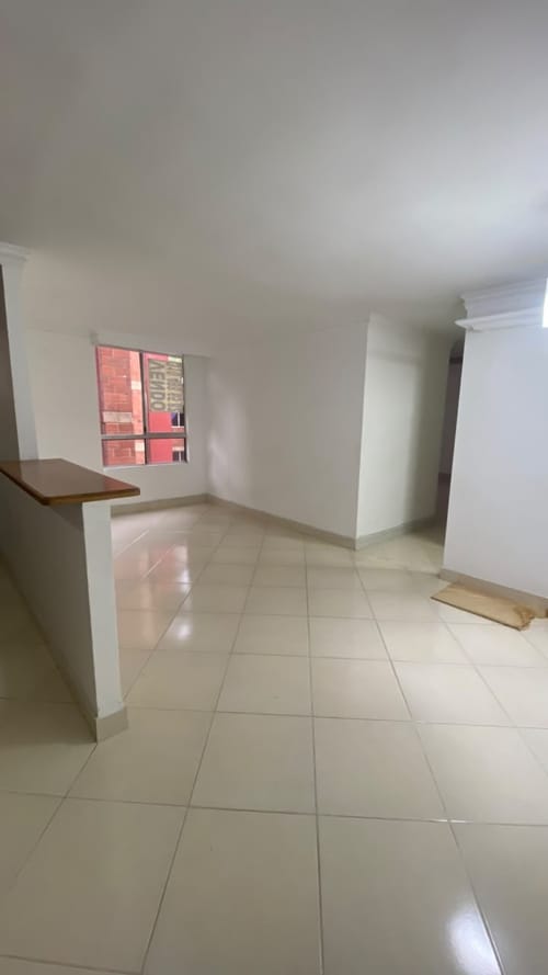 Apartamento de 3 alcobas en venta en Camino Verde, Envigado, 60 m² · foto 2 de 24