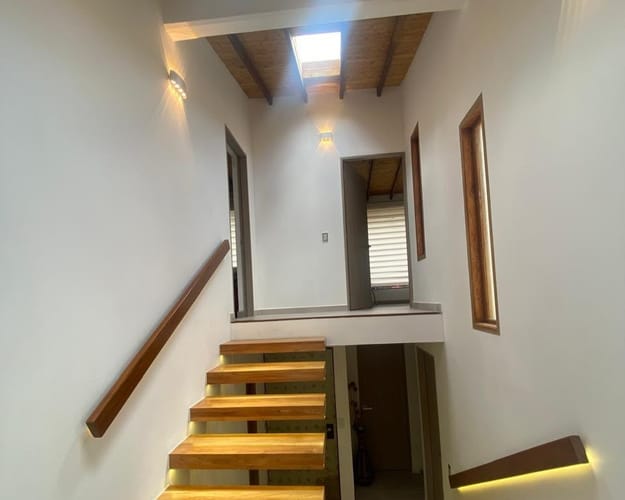Casa de 4 alcobas en venta en Escobero, Envigado, 280 m² · foto 6 de 13