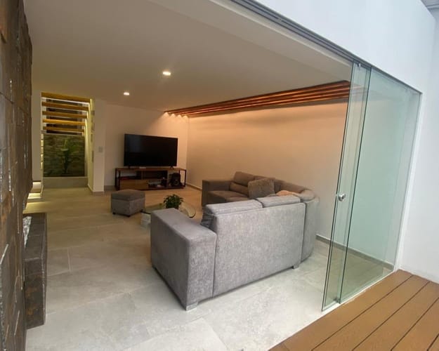 Casa de 4 alcobas en venta en Escobero, Envigado, 280 m² · foto 5 de 13
