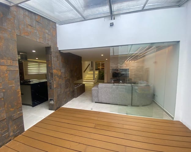 Casa de 4 alcobas en venta en Escobero, Envigado, 280 m² · foto 10 de 13