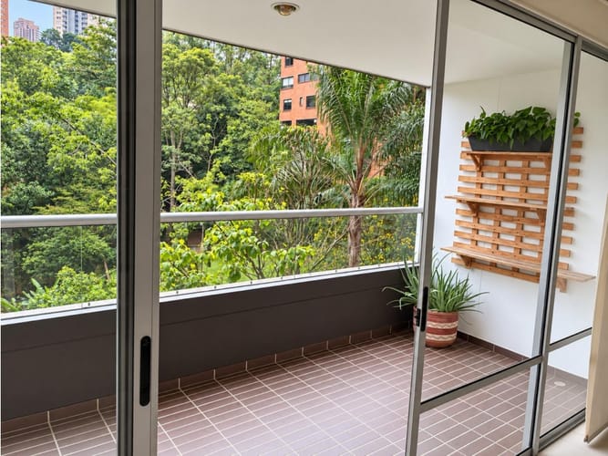 Apartamento de 3 alcobas en venta en Los Balsos, Medellín, 116 m² · foto 3 de 24