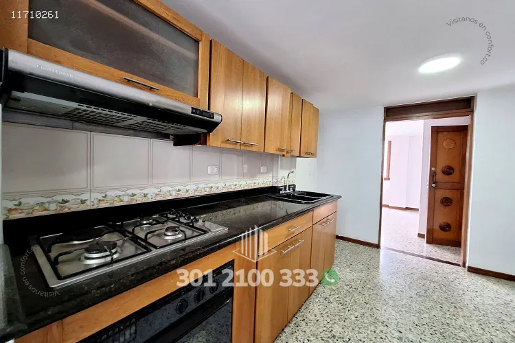 Apartamento de 3 alcobas en arriendo en Patio Bonito, Medellín, 140 m² · foto 8 de 24