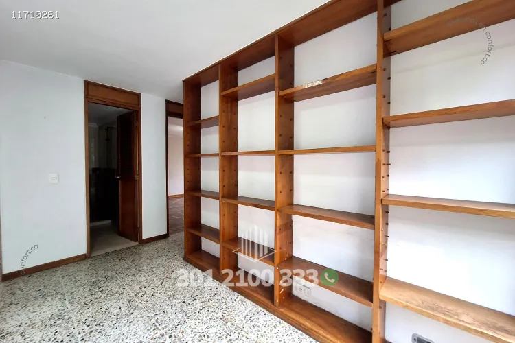 Apartamento de 3 alcobas en arriendo en Patio Bonito, Medellín, 140 m² · foto 14 de 24