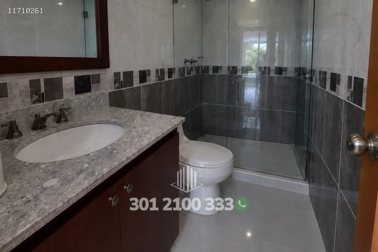 Apartamento de 3 alcobas en arriendo en Patio Bonito, Medellín, 140 m² · foto 15 de 24