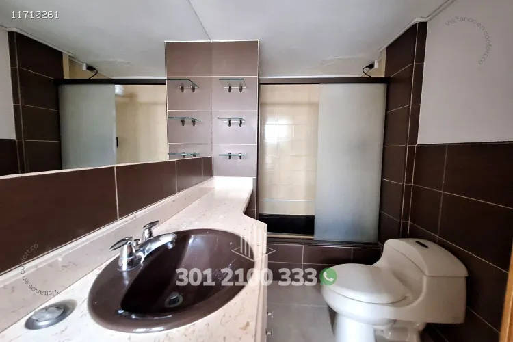 Apartamento de 3 alcobas en arriendo en Patio Bonito, Medellín, 140 m² · foto 21 de 24