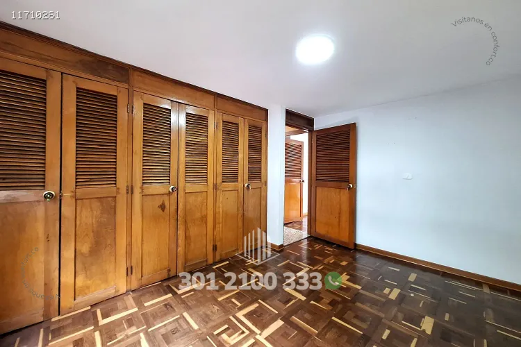 Apartamento de 3 alcobas en arriendo en Patio Bonito, Medellín, 140 m² · foto 23 de 24
