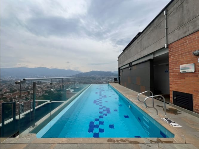 Apartamento de 2 alcobas en arriendo en Cumbres, Medellín, 84 m² · foto 16 de 17
