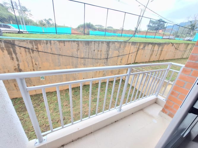 Apartamento de 2 alcobas en venta en Anillo Vial, Floridablanca, 62 m² · foto 13 de 19
