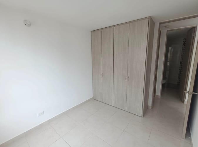 Apartamento de 3 alcobas en venta en Varsovia, Ibagué, 92 m² · foto 5 de 11