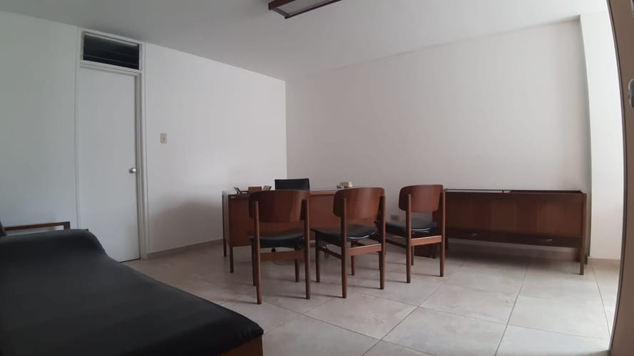 Consultorio en venta en Versalles, Cali, 27 m² · foto 4 de 5