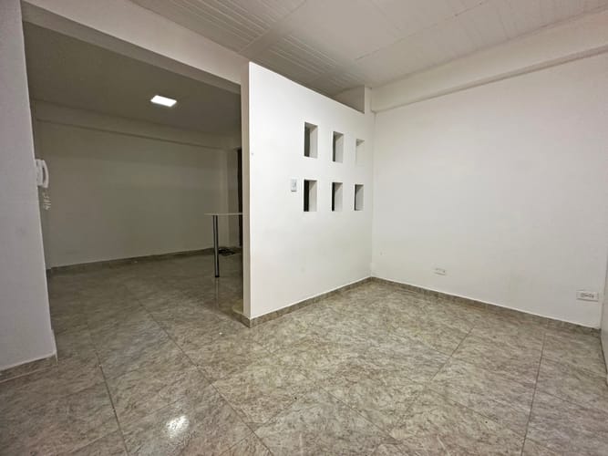 Edificio en venta en Mayapan Las Vegas, Cali, 750 m² · foto 6 de 21