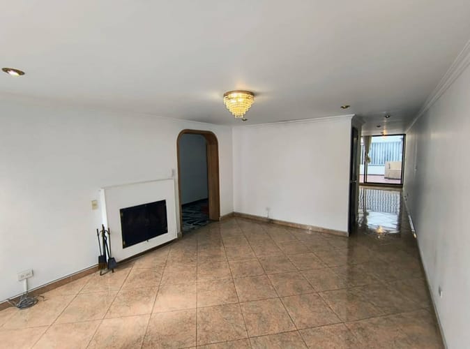 Casa de 4 alcobas en venta en Ilarco, Bogotá, 194 m² · foto 5 de 24