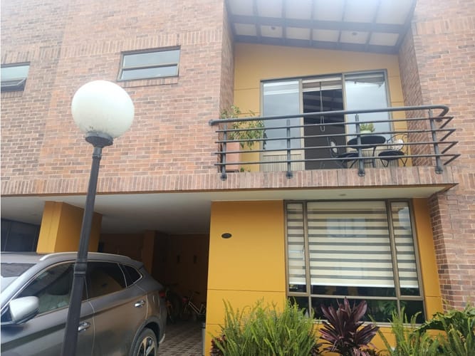 Casa de 3 alcobas en arriendo en Pueblo Viejo, Cota, 140 m² · foto 5 de 24