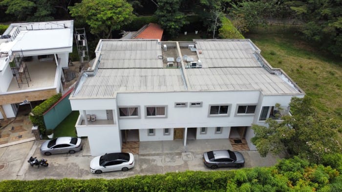 Casa de 8 alcobas en venta en Pance Bajo, Cali, 1050 m² · foto 2 de 24