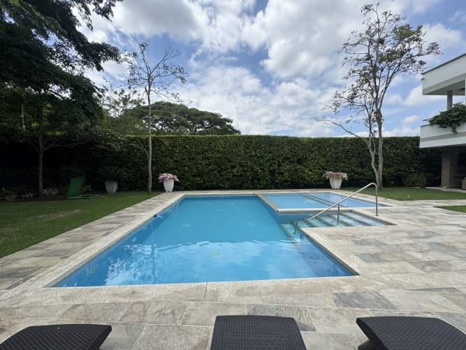 Casa de 8 alcobas en venta en Pance Bajo, Cali, 1050 m² · foto 13 de 24