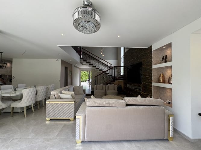 Casa de 8 alcobas en venta en Pance Bajo, Cali, 1050 m² · foto 16 de 24