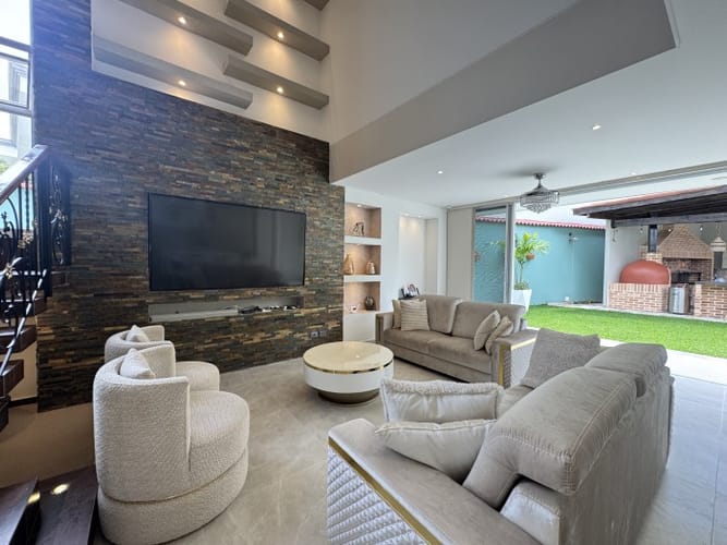 Casa de 8 alcobas en venta en Pance Bajo, Cali, 1050 m² · foto 18 de 24