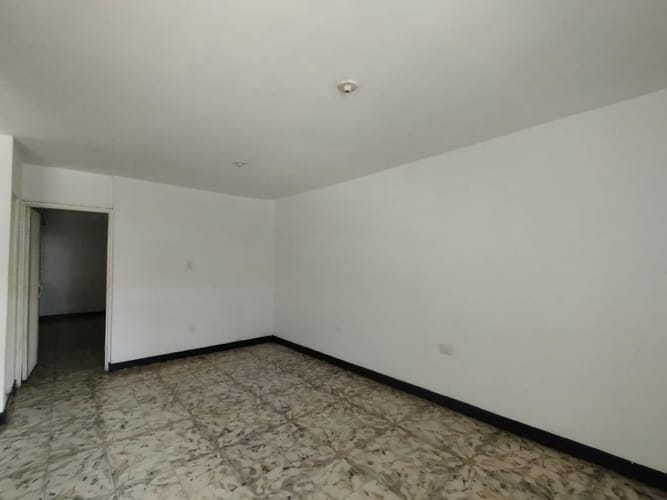 Casa de 3 alcobas en arriendo en Salomia, Cali, 138 m² · foto 4 de 21