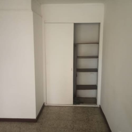 Local en arriendo en Estadio, Medellín, 39 m² · foto 7 de 10