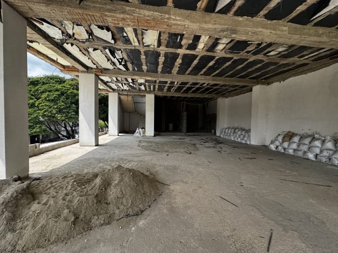 Local en venta en Santa Anita, Cali, 999 m² · foto 10 de 24