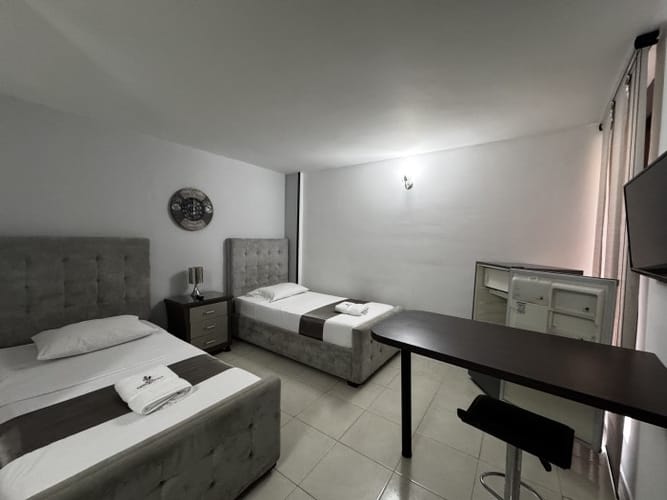 Edificio en venta en Los Cambulos, Cali, 4699 m² · foto 14 de 24