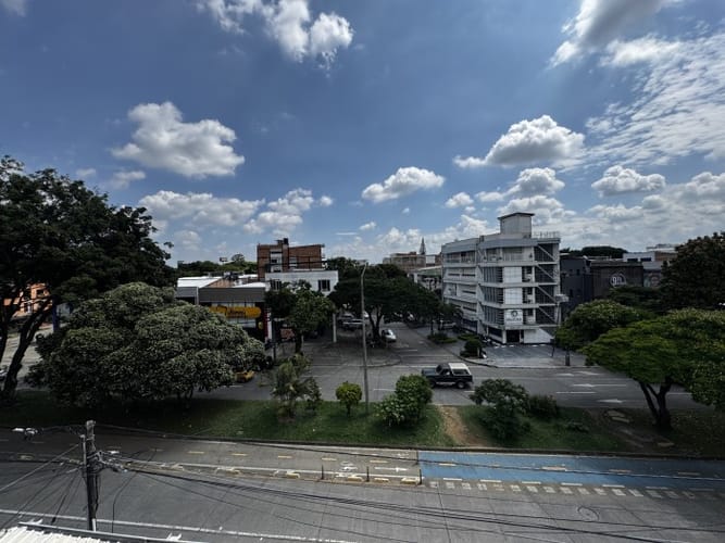 Local en venta en Santa Anita, Cali, 999 m² · foto 24 de 24
