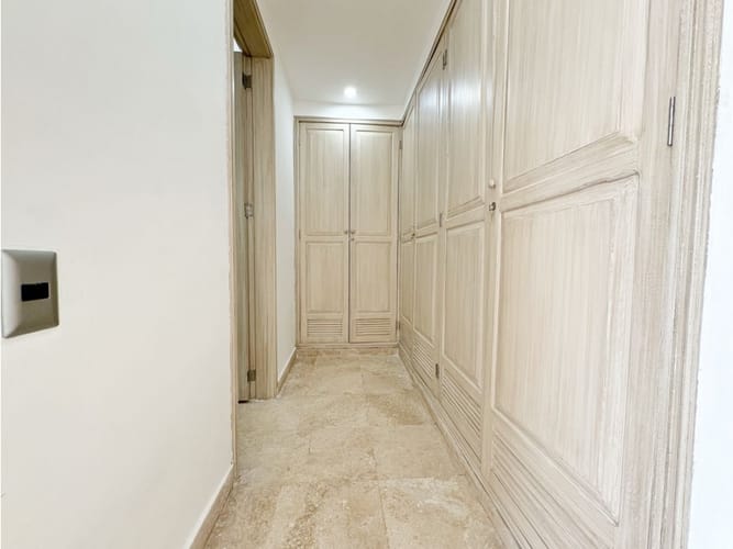 Apartamento de 3 alcobas en venta en Castillogrande, Cartagena, 190 m² · foto 14 de 16