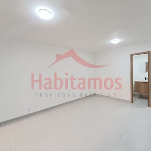 Local en arriendo en La Floresta, Medellín, 23 m² · foto 3 de 5