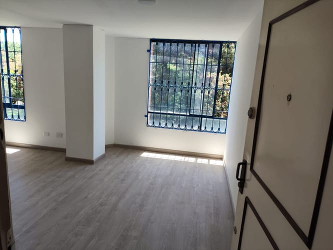 Apartamento de 4 alcobas en venta en Fontibon, Bogotá, 98 m² · foto 6 de 20