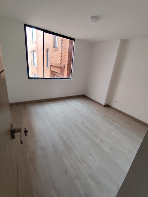 Apartamento de 4 alcobas en venta en Fontibon, Bogotá, 98 m² · foto 15 de 20