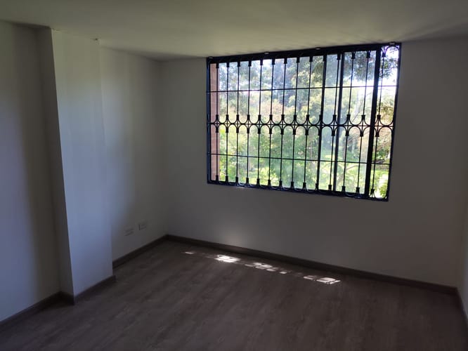 Apartamento de 4 alcobas en venta en Fontibon, Bogotá, 98 m² · foto 16 de 20