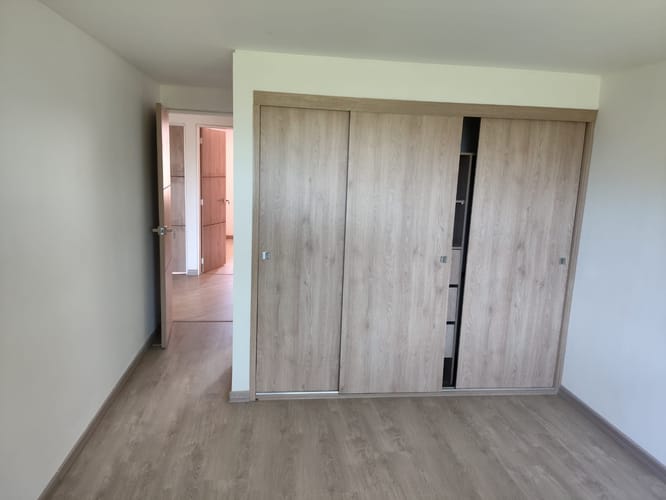 Apartamento de 4 alcobas en venta en Fontibon, Bogotá, 98 m² · foto 17 de 20