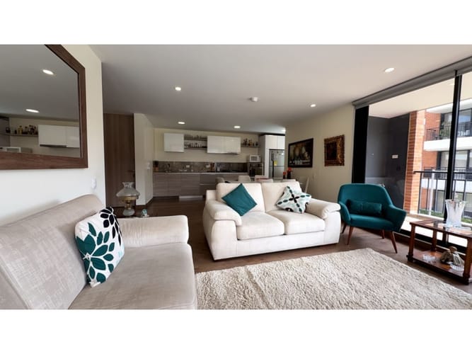 Apartamento de 3 alcobas en arriendo en Los Zipas, Cajicá, 123 m² · foto 2 de 21